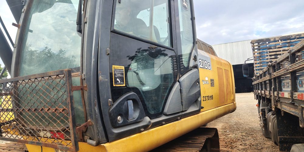 WhatsApp Image 2025-10-08 at 11.43.48