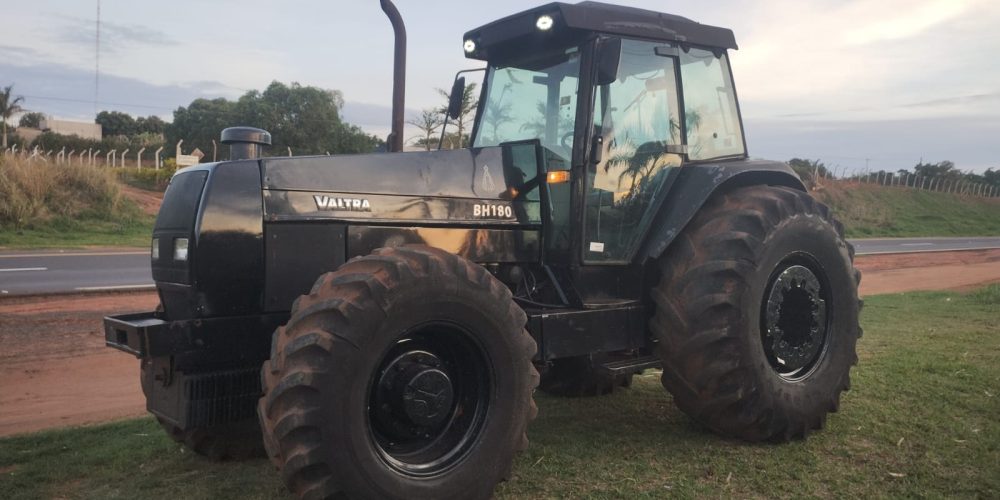 WhatsApp Image 2025-10-30 at 19.08.49 (1)